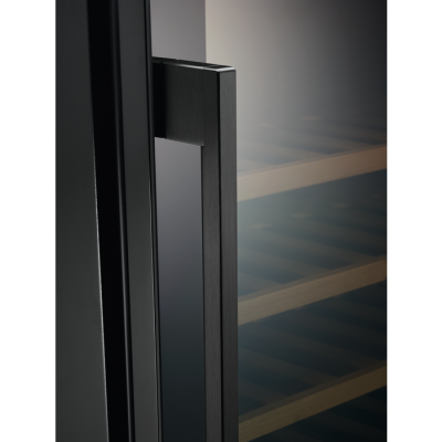 Electrolux EWUS052B5B Şarap Dolabı, 36 Şişe Kapasiteli - Görsel 2