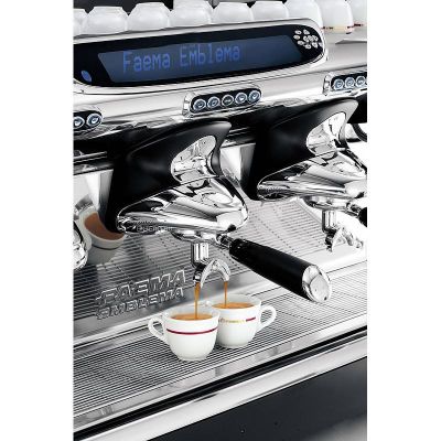 Faema Emblema A3 Restyling Tall Cup Tam Otomatik Espresso Kahve Makinesi, 3 Gruplu - Görsel 4