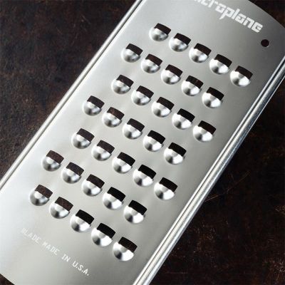 Microplane 45008E Gourmet Extra-Geniş Rende - Görsel 2