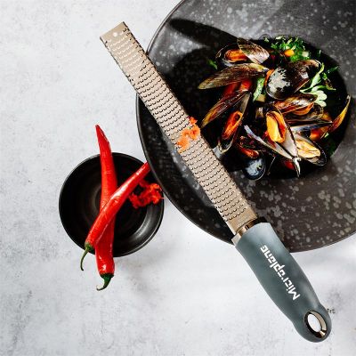 Microplane 46743E Premium Classic Zester Koyu Gri - Görsel 6